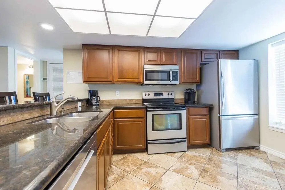 Saida IV Condominium 501