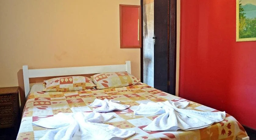Dante Suites