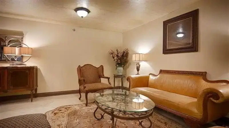 Best Western Chateau Suite Hotel