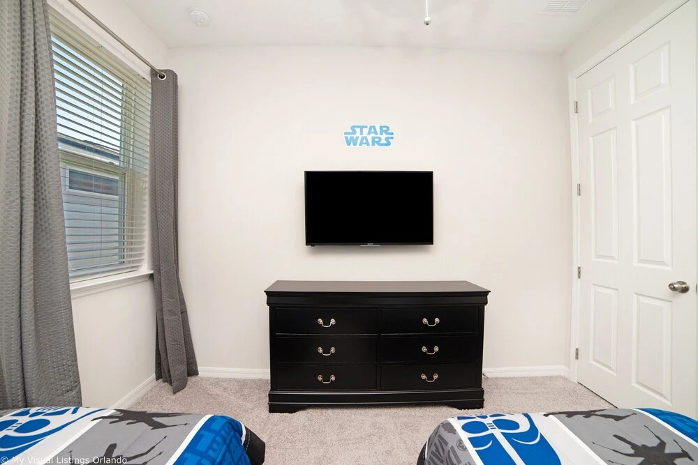 9005 Egret Mills Terrace