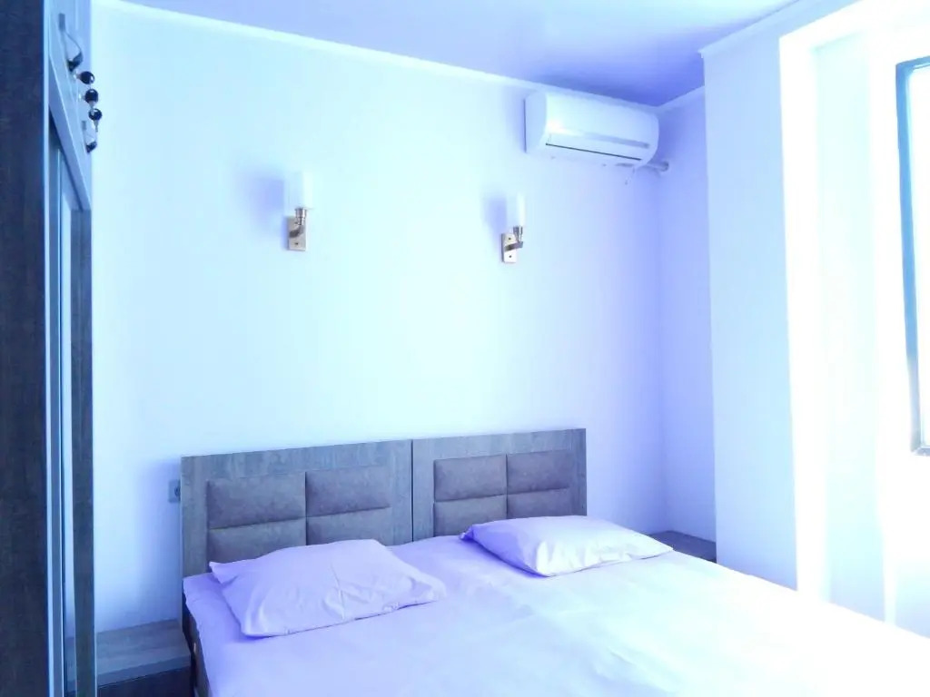 Guesthouse "Earth Center"