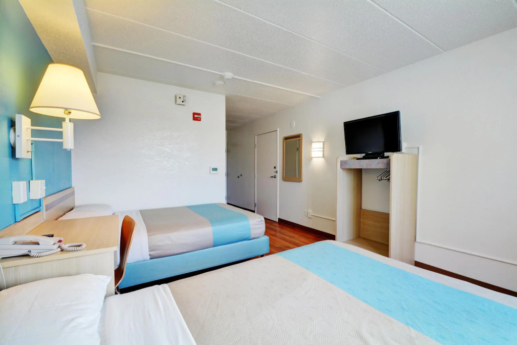 Motel 6-Newport, RI