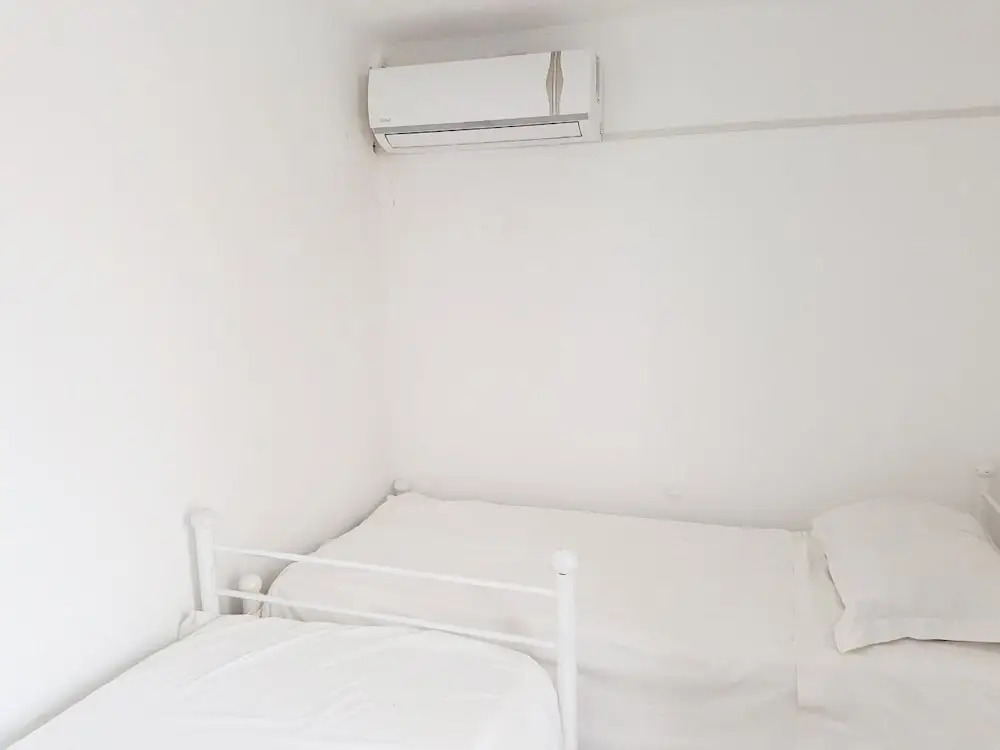 Majorelle Hostel
