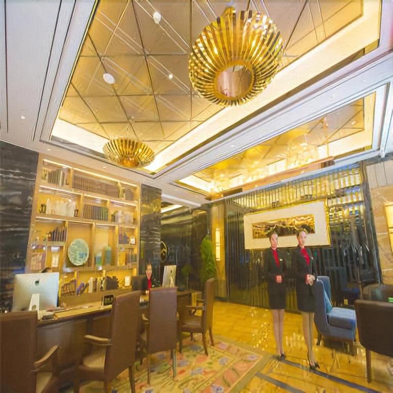 Hua Fei Suites Hotel