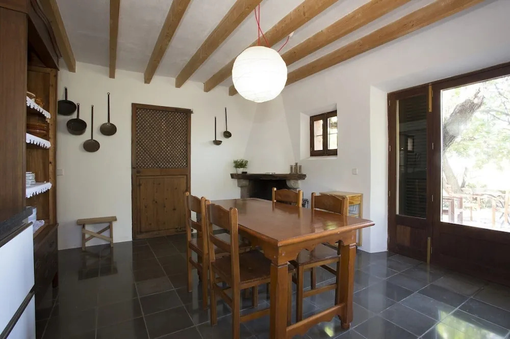 Es Coco Mountain Cottage in Sóller by PriorityVillas