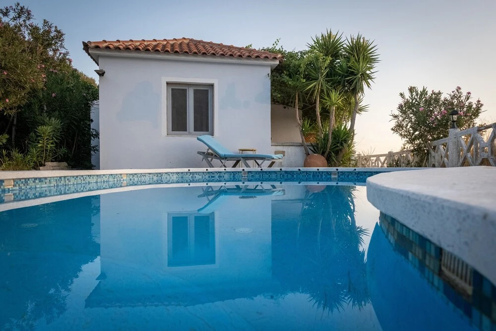Apartment With Pool and Panorama View