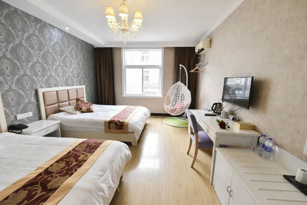 Huangshan best youth theme hotel