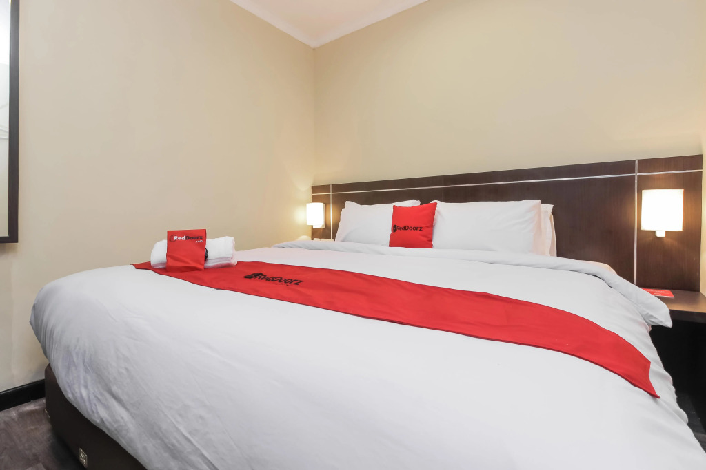 RedDoorz Plus @ Thamrin