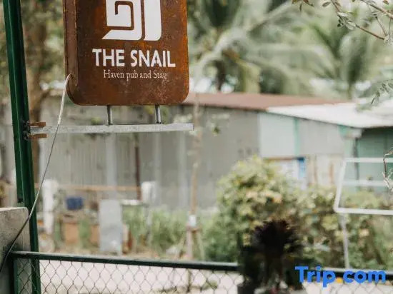 The Snail Haven Pub And Stay - Con Dao