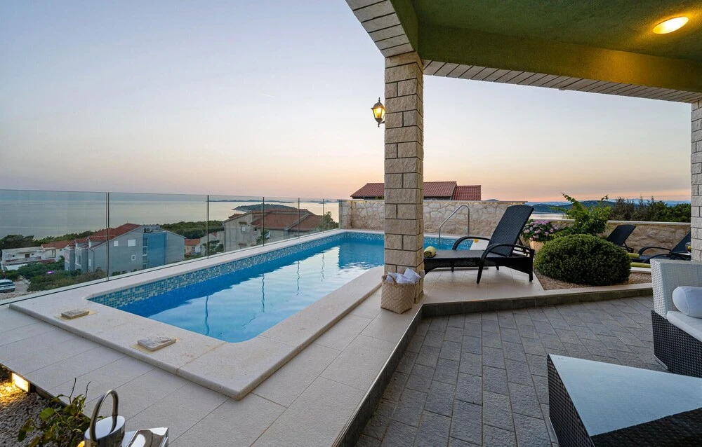 Awesome Home In Primosten