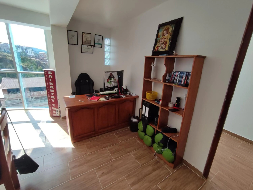 linda house cusco