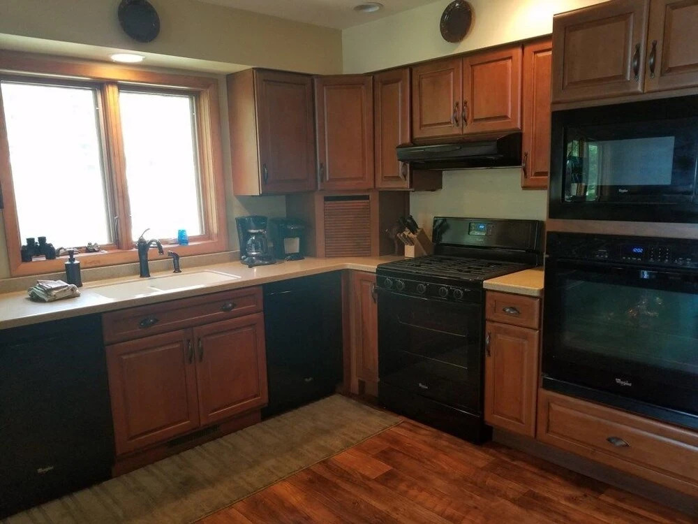 Mercer Lake Resort- Musky Lodge 6 Bedroom Condo