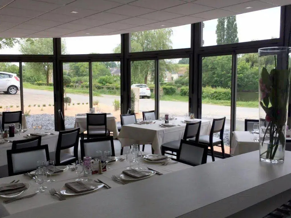 Logis Hôtel Restaurant Beau Rivage