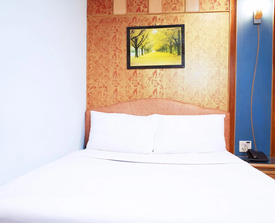 Bavana Hotel