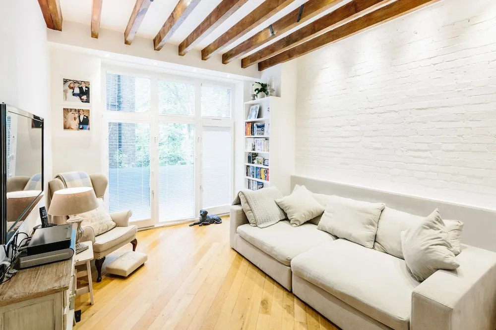 Natural light and modern home in Primrose Hill