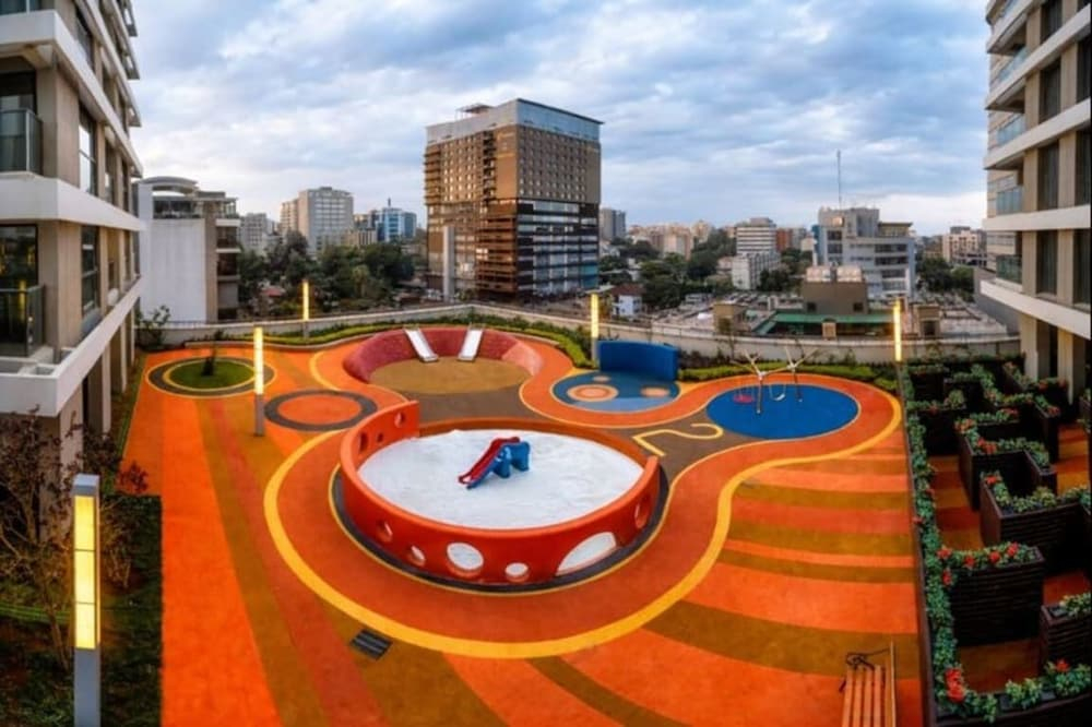 GTC Skyline Apartments by YourHost