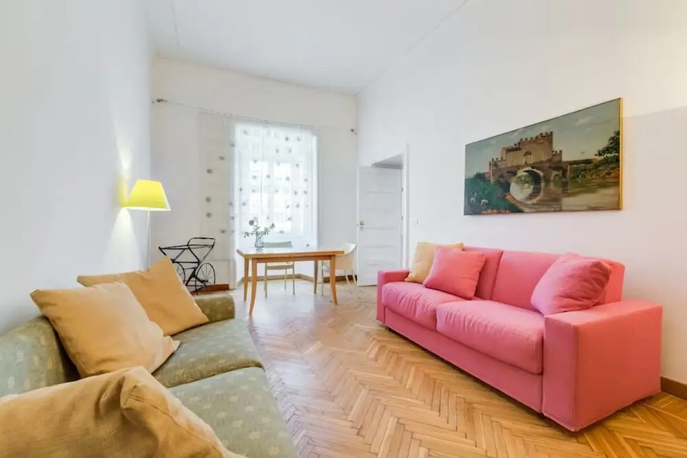 Bright 3 bed Flat 9 min From Piazza di Spagna