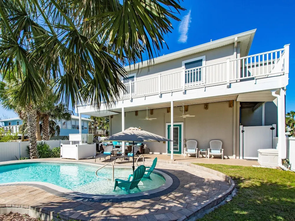 Johnson Beach Way - 4 Br Home