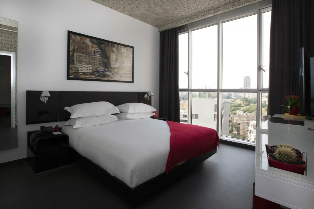 The Smallville Hotel