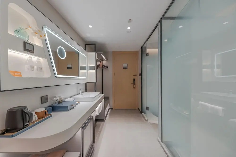 SKYBIRD Hotel