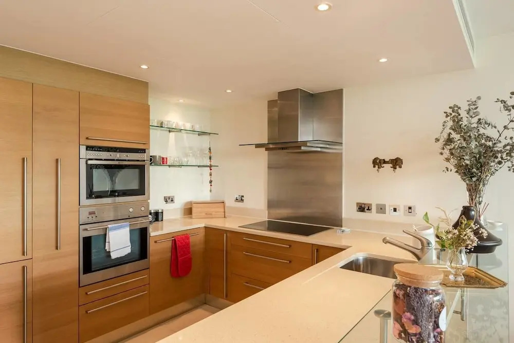 Gorgeous 2 Bed, with Balcony, Battersea