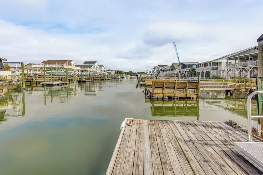 Gorgeous OIB Escape w/ Dock & Canal View!