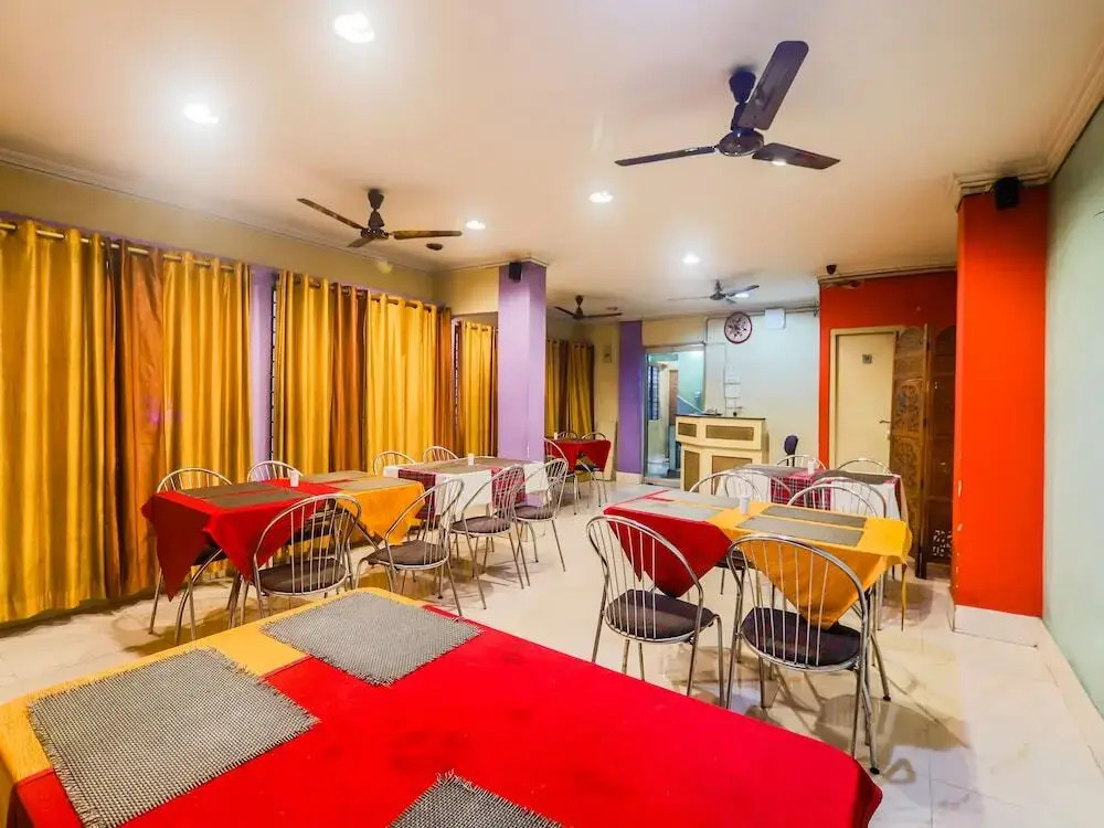 Hotel Priyodarshani by OYO Rooms