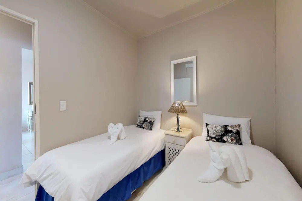 Estoril Beachfront Condo
