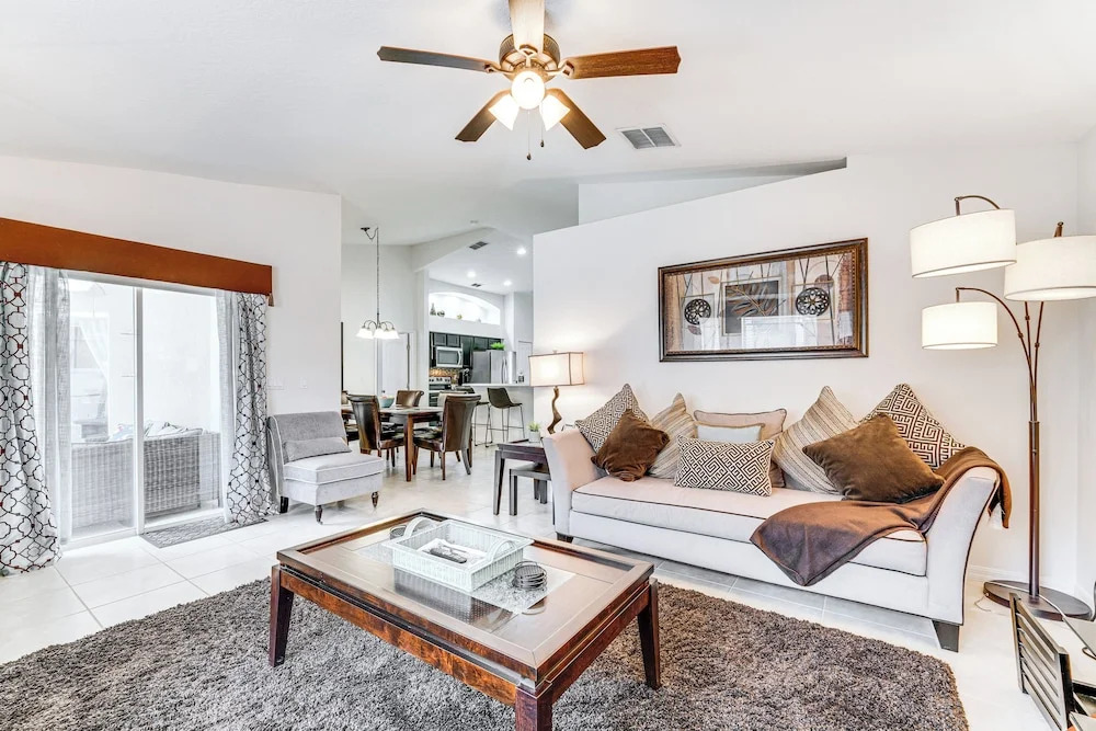 Near Golf & Wdw: Family-friendly Home in Davenport