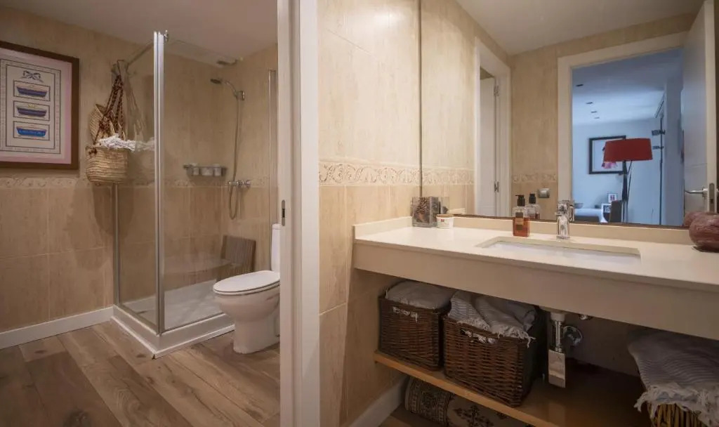 TH150 Modern house in Tamarit with private pool