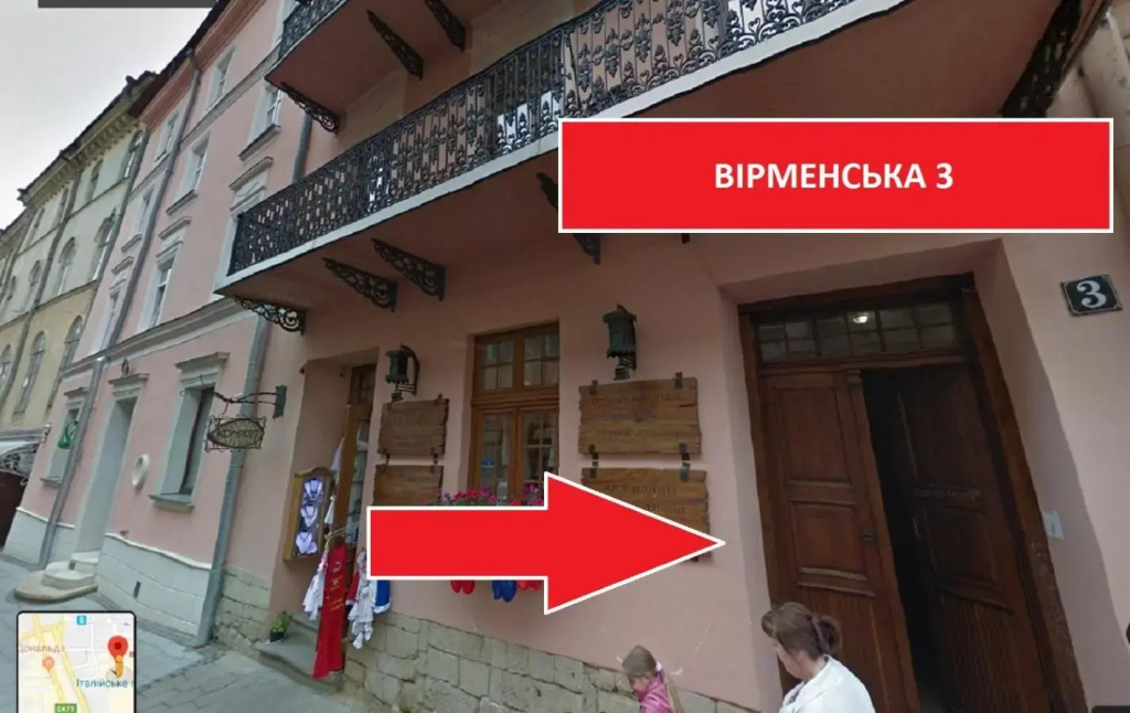 Сучасні апартаменти на Площі Ринок з 2 ізольованими спальнями для 6 гостей