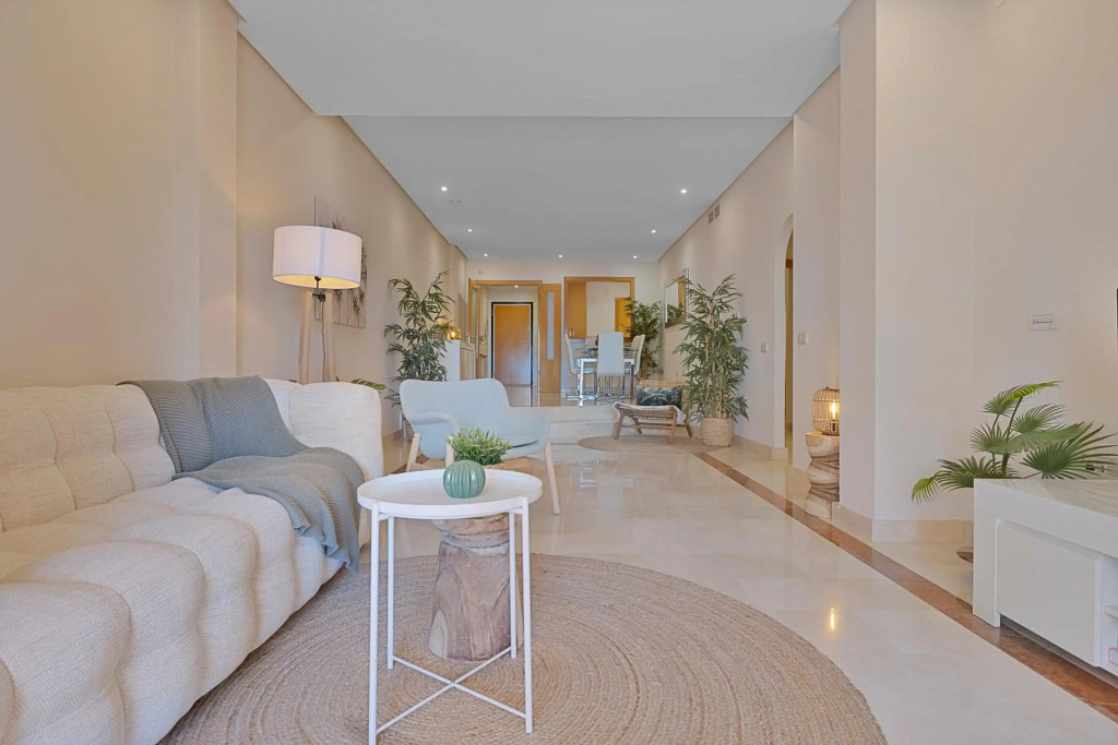 Quiet & bright apartment in Las Mimosas de Banús