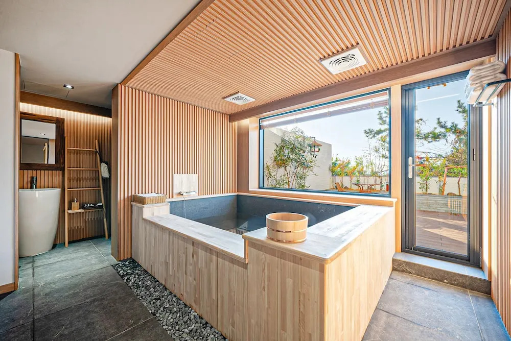 Mandeok Denbasta Ryokan
