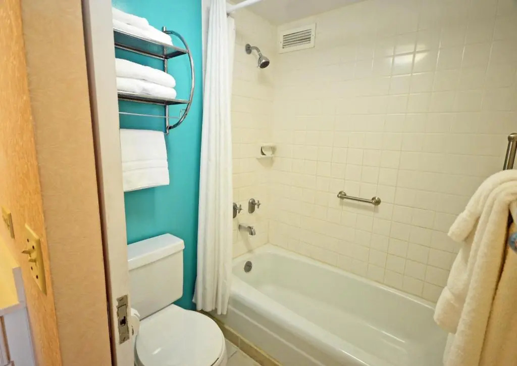 AS1209 Waikiki 444 Kanekapolei St Honolulu