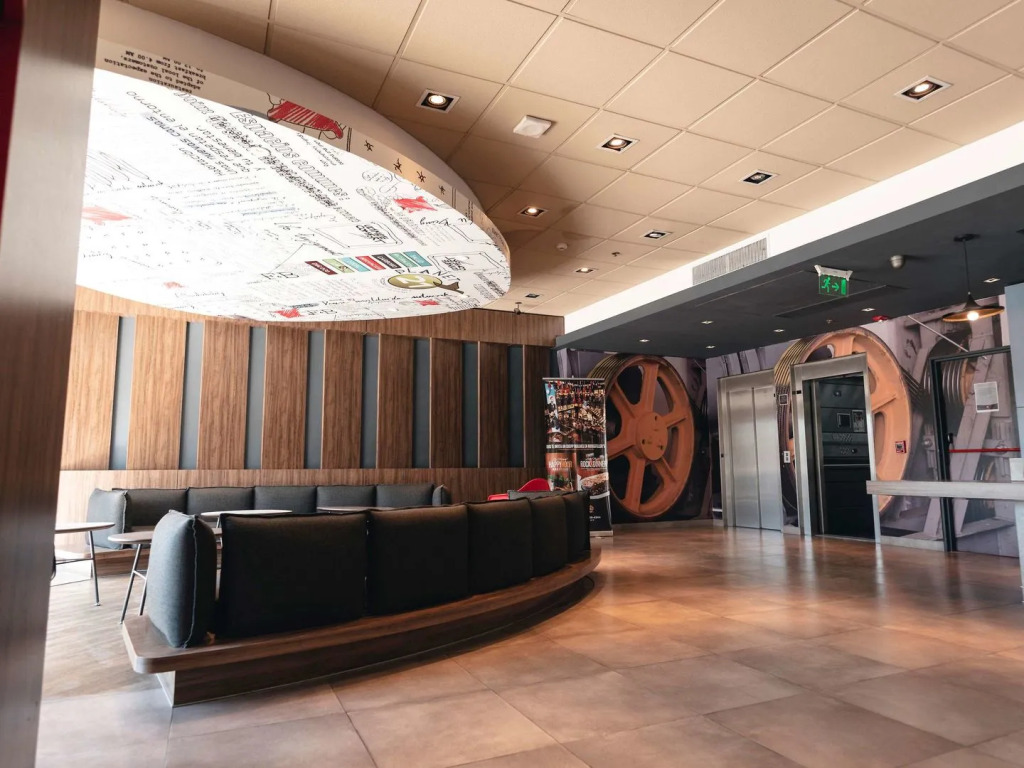 ibis Pilar