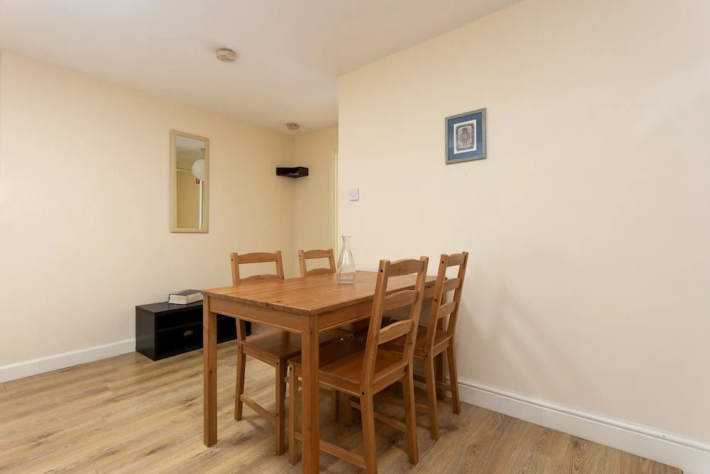 2 Bedroom Apartment in Dalston