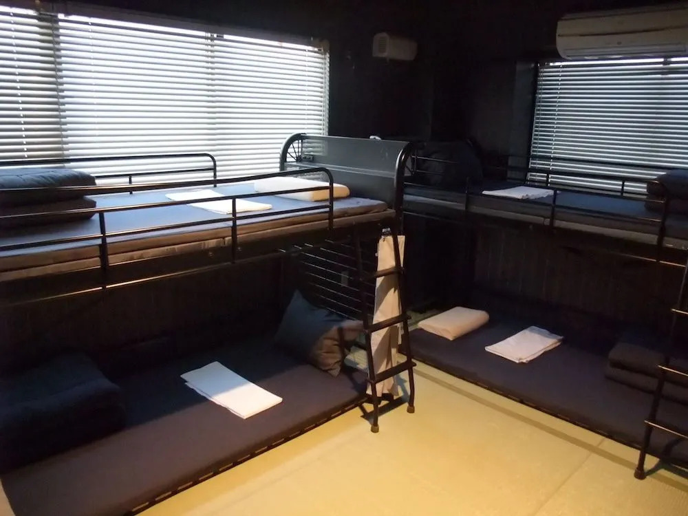 International Guesthouse Azure Narita