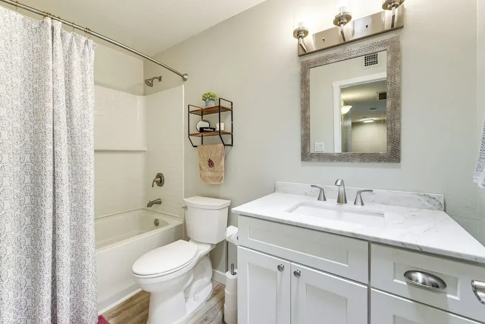 1.5 Mi to Old Town Scottsdale: Unit w/ Fenced Yard