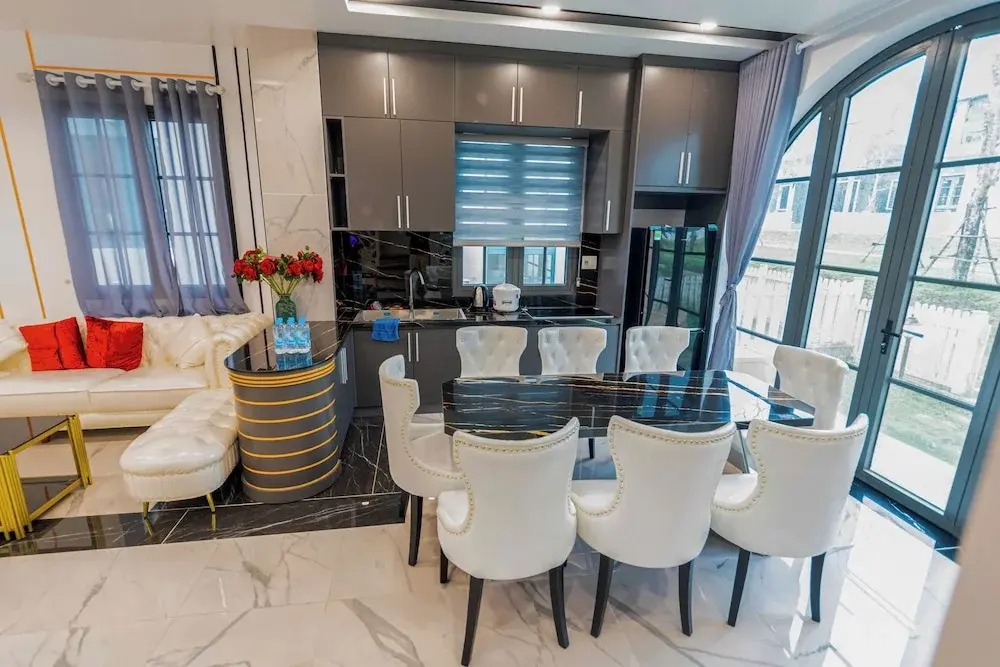 Luxury 3 br La Fleur Villa-Novaworld PT