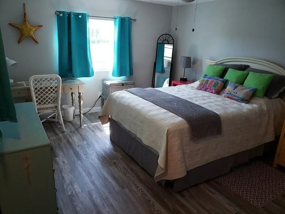 Aqua Casa - Private Dock Just Steps From the Key West Express