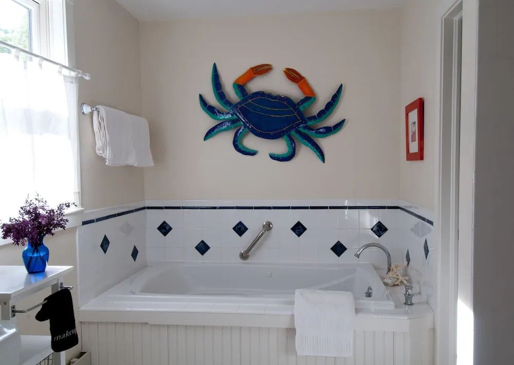 Coveside Bed & Breakfast