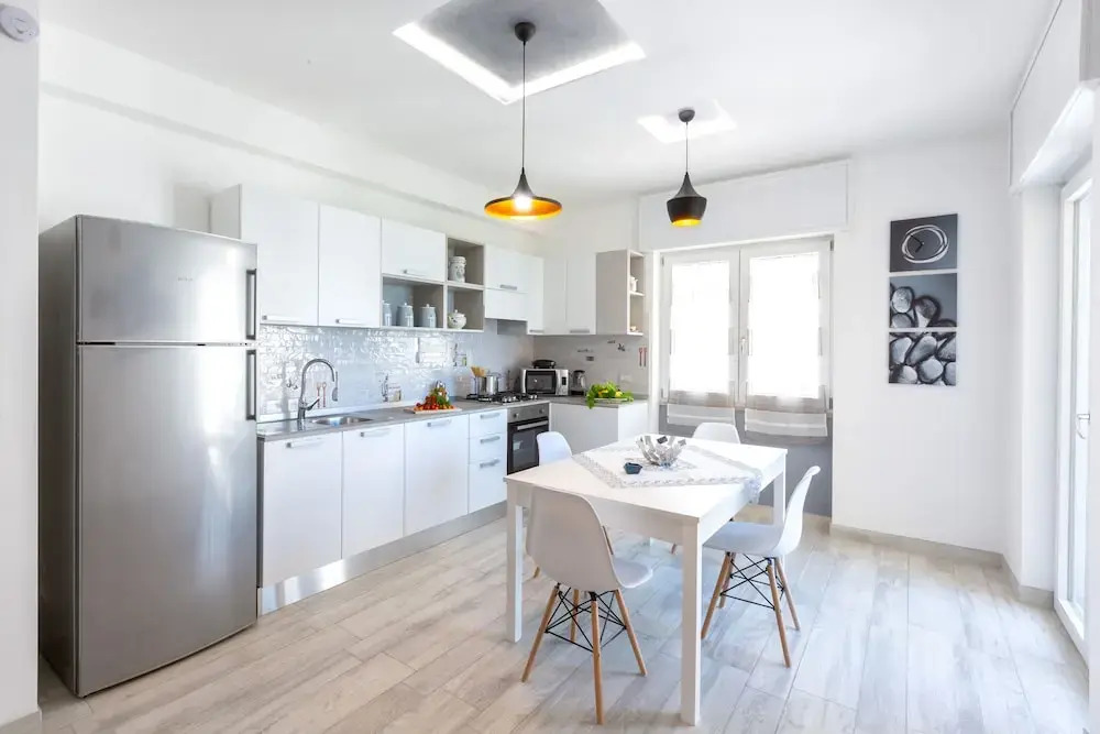 New & Stylish two Bedroom Apartment with Balconies