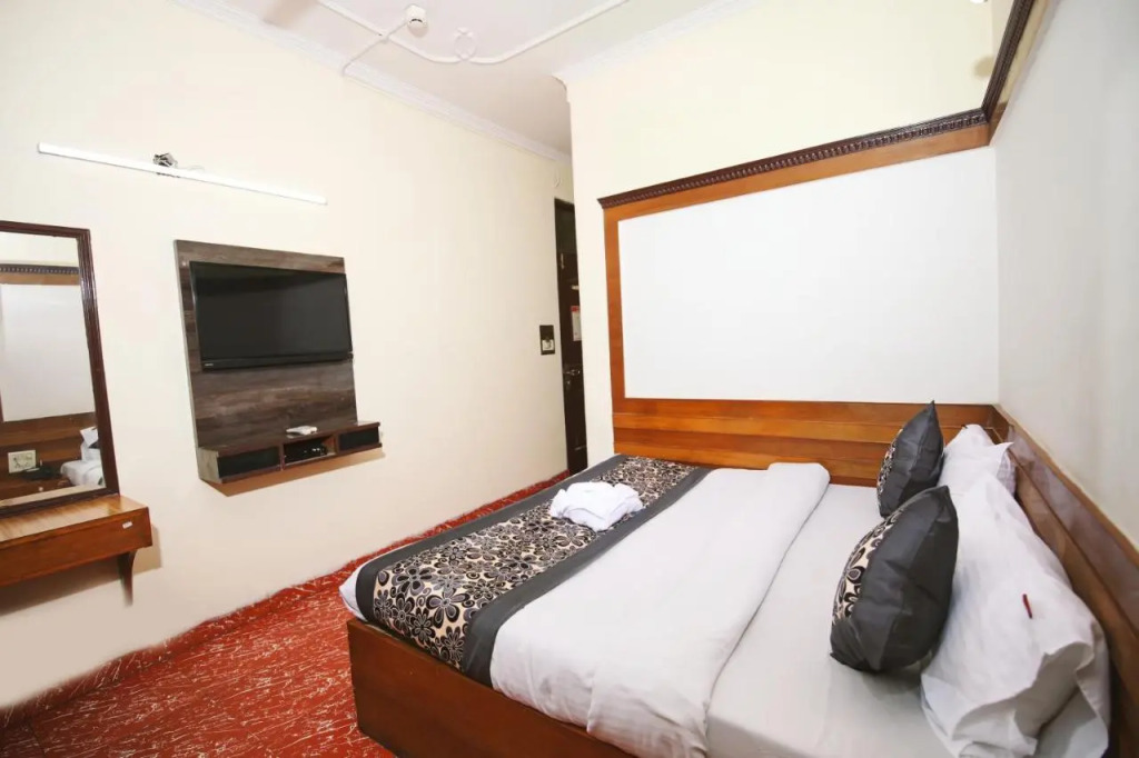 Hotel Jindal International