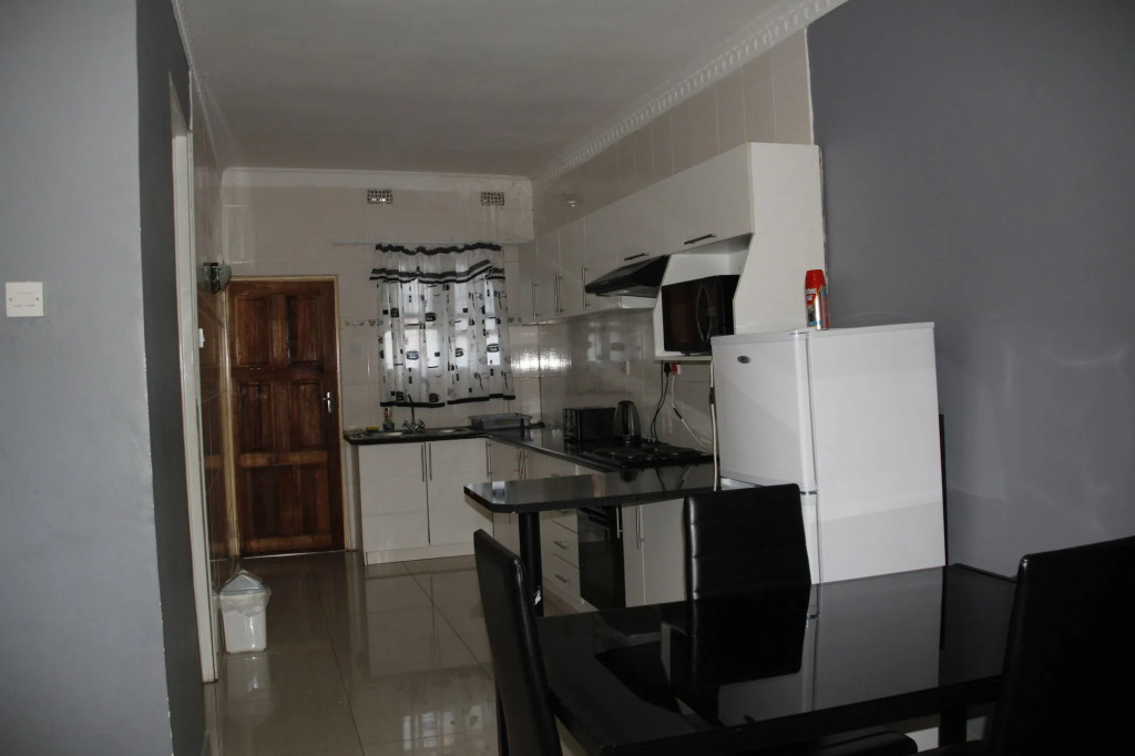 Asante Apartments