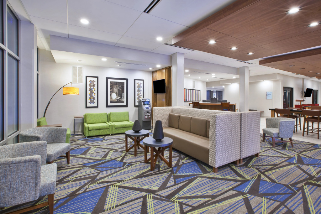 Holiday Inn Express Auburn Hills South