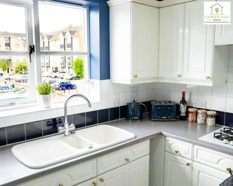 20 off Weekly Stays 5 Marina View Apt