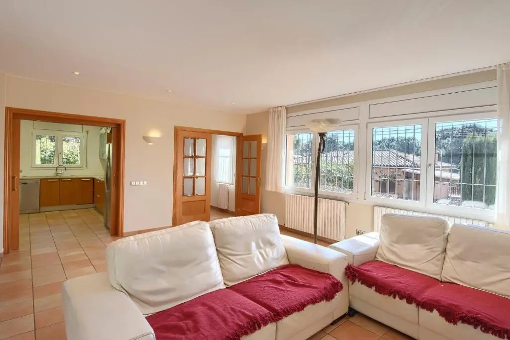5 Bedroom House in Begur with Private Pool And Garden (Ref.H53)