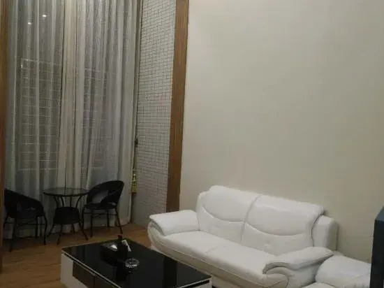 8 Days Chain Apartment Hotel Guangzhou Shangcheng International