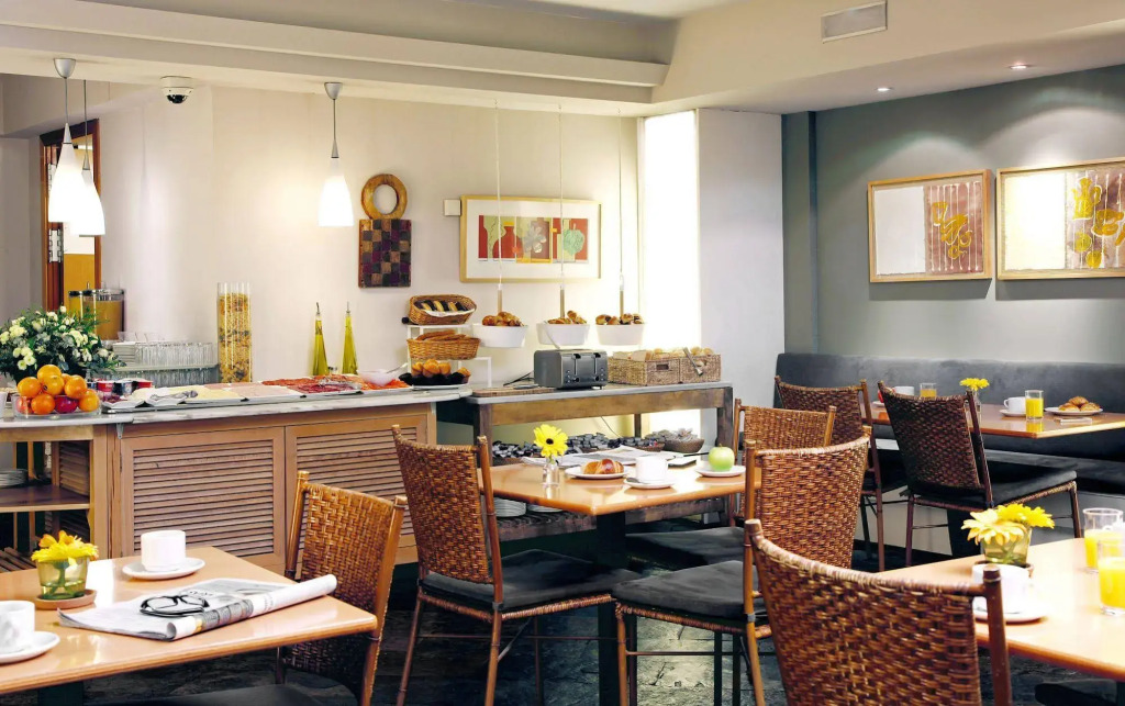 Hotel Indigo Madrid - Princesa by IHG
