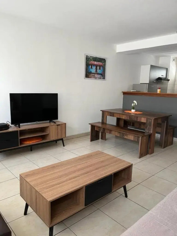 Saint-Leu Reunion Centre Ville T3 Duplex Meuble